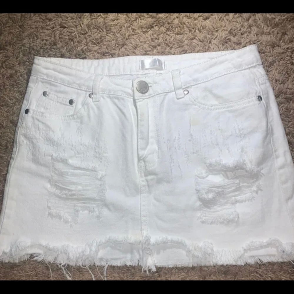 White mini skirt